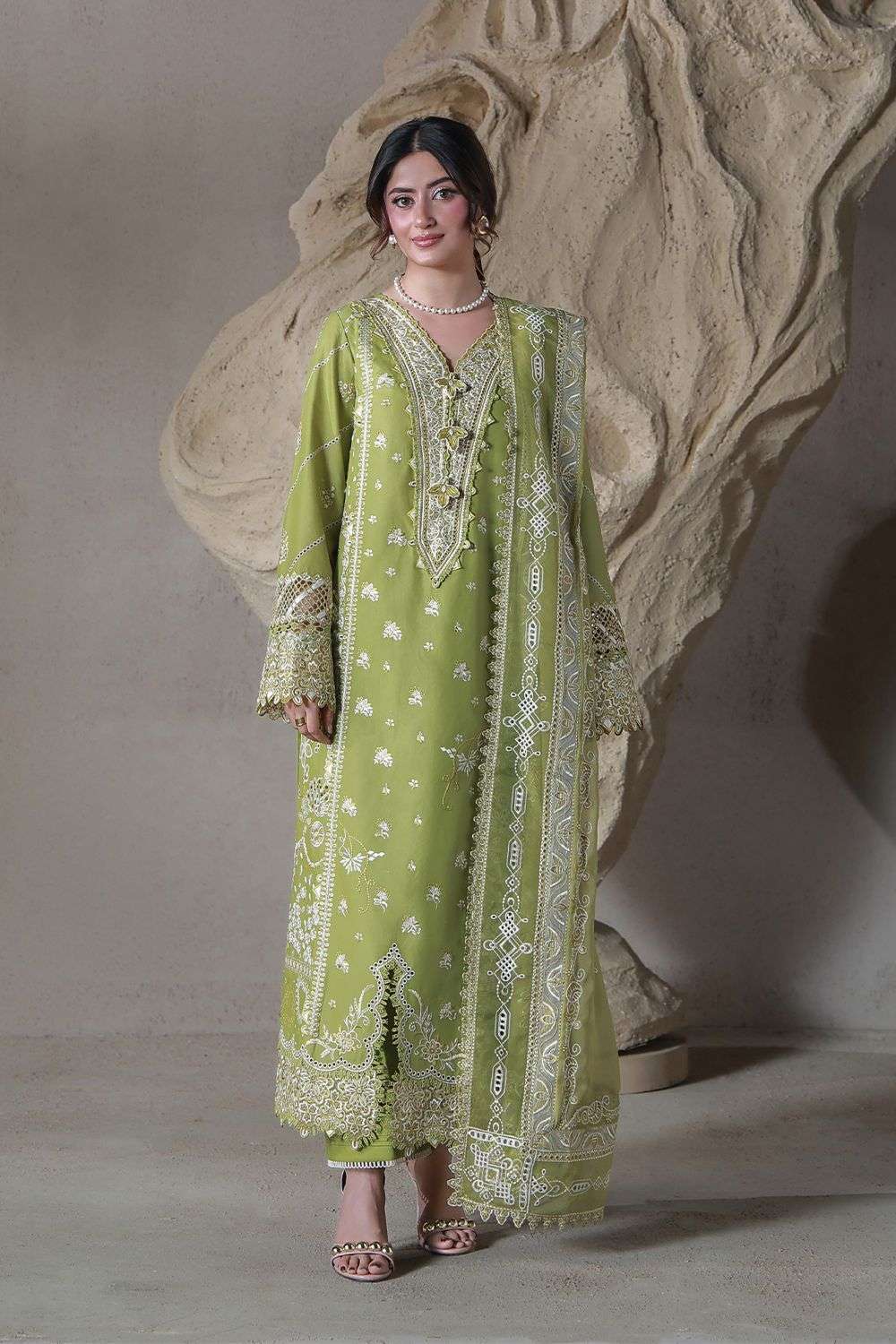 Saagar Luxury Festive Lawn Collection 2026 Aabyaan